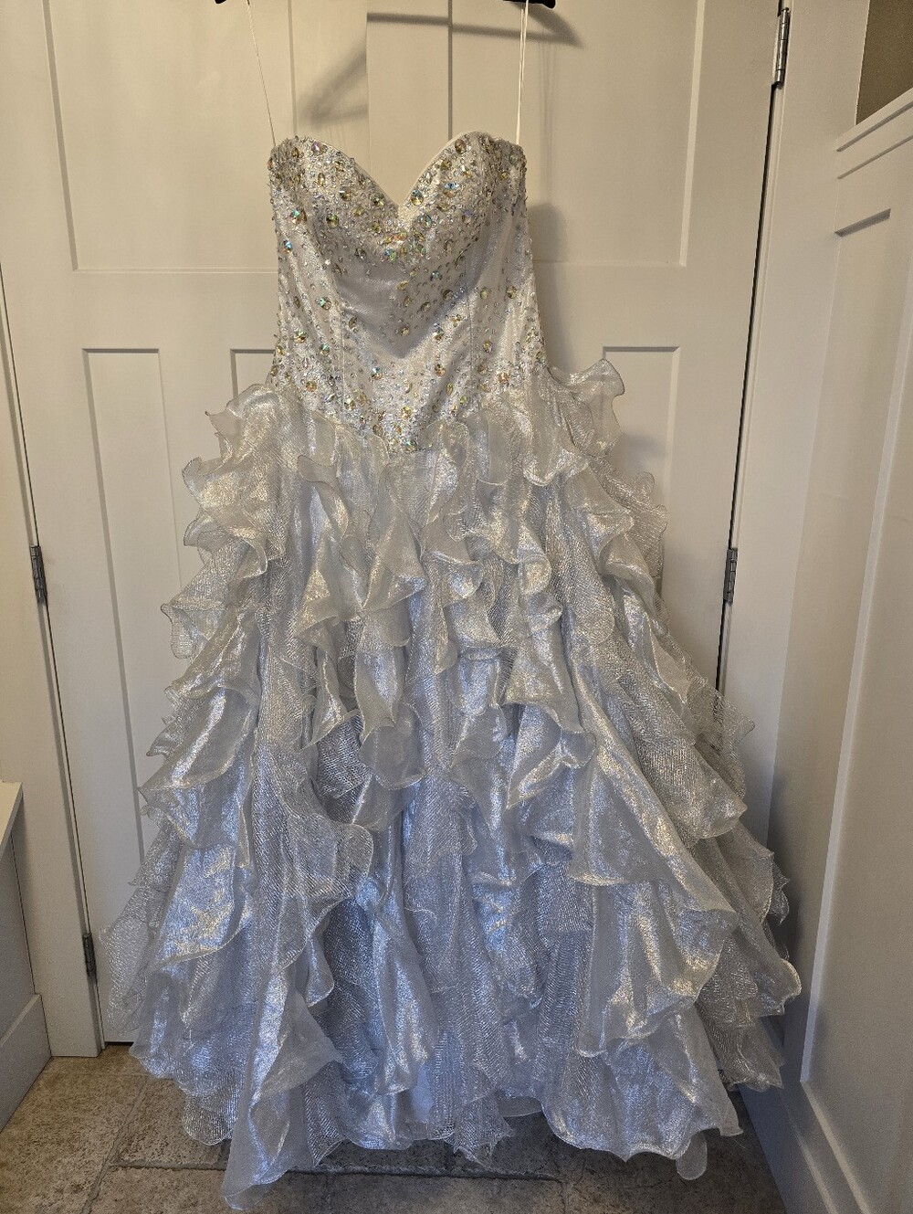 Layla K. Silver/ gray Formal Ball Gown Sz 12 Prom Grad Wedding Princess Dress